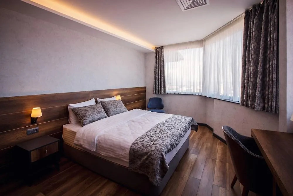 Life Point Hotel Trabzon 3*,