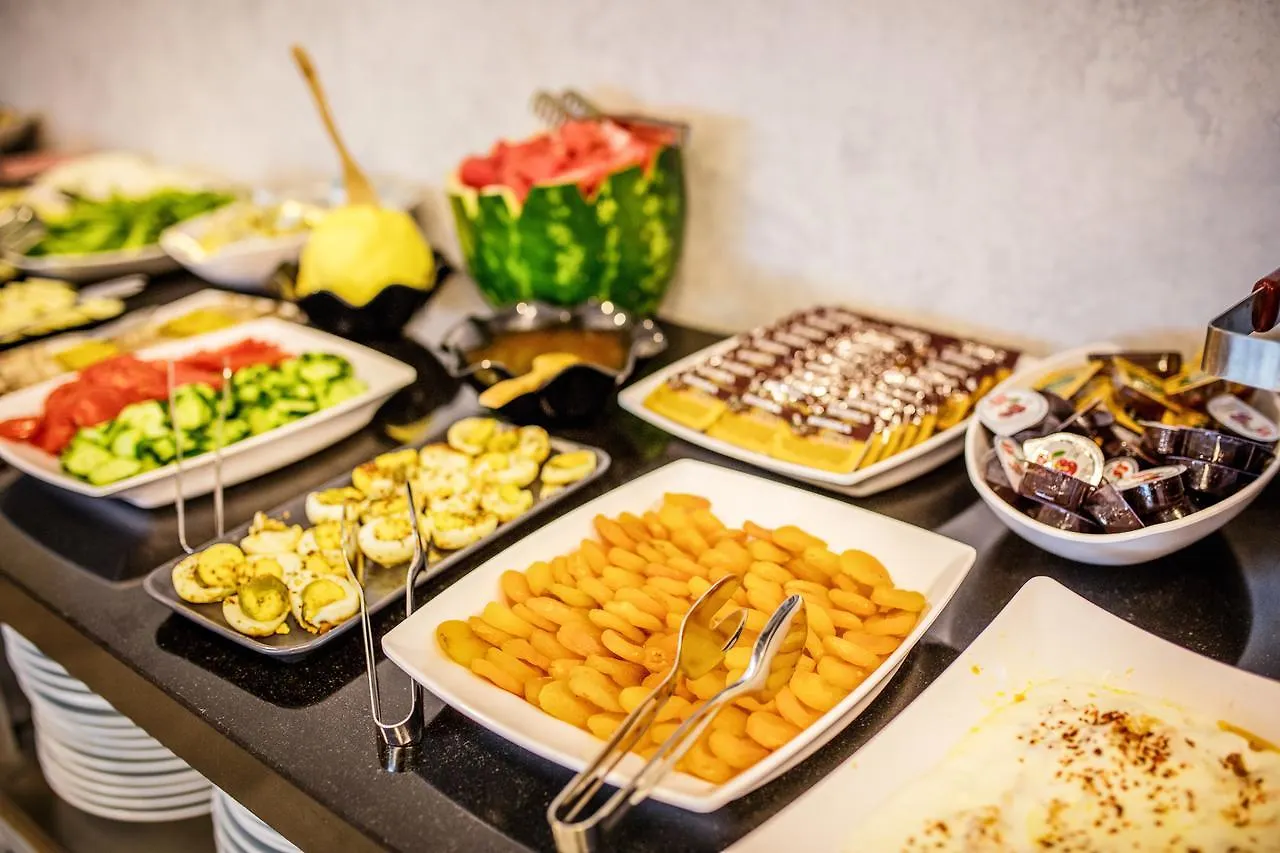 Life Point Hotel Trabzon 3*,